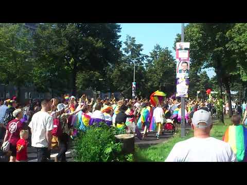 CSD Dresden 2021 – Parade (6/8)