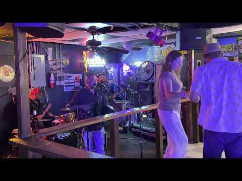 Randy Garcia y Conjunto Estrella @ Tejano Knights