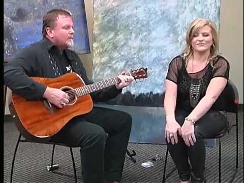 Me'schell and Ron Rigsby perform at the Williamson County Public Library