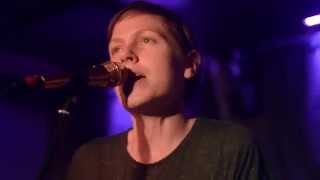 Allo Darlin' - Kings and Queens (Live in Cambridge)