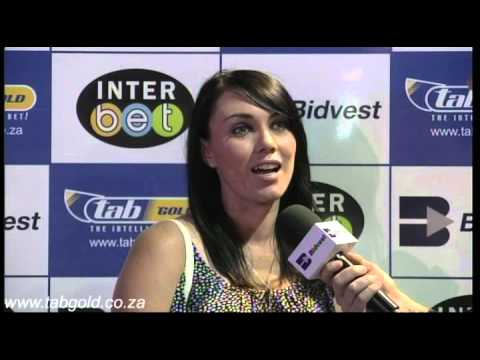 20160311 Greyville Race 4 won by SENSIBLE LOVER