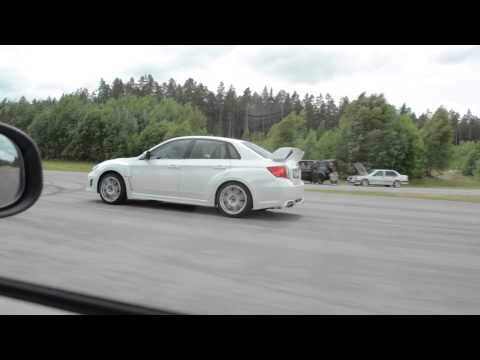 Volvo S60 T5 vs Subaru Impreza STI