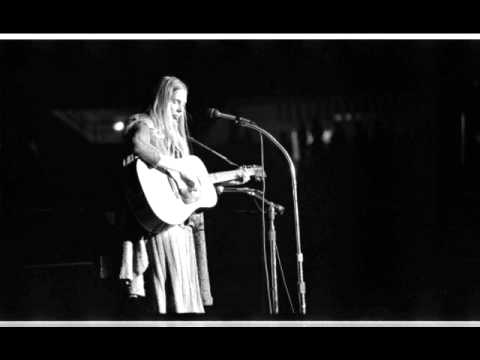 Joni Mitchell and Pete Seeger duet - "Both Sides, Now"