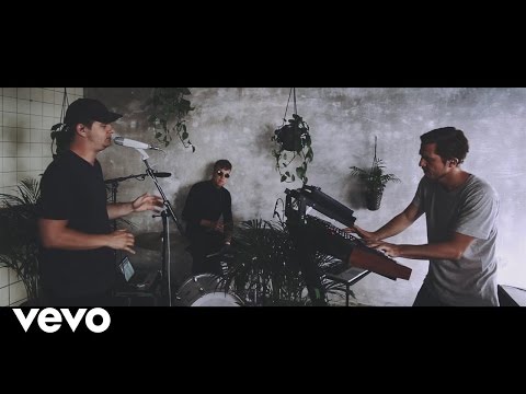 Phlake - Angel Zoo (Filtr Acoustic Session Germany (Reeperbahn Festival))