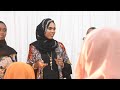 KUNGWI ADILA ZULEKHA NA SHARA WAMFUNDA KHAYRA LIVE KWENYE HOLI LA USIKU WA ZAWADI MANENO KUNTU
