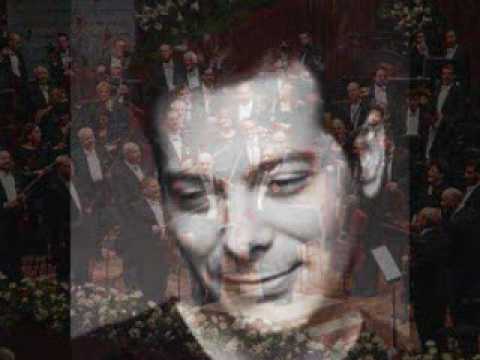 download lagu mp3 mp4 Michael Feinstein With The Israel Philharmonic Orchestra, download mp3 Michael Feinstein With The Israel Philharmonic Orchestra free download mp3, download mp3 Michael Feinstein With The Israel Philharmonic Orchestra