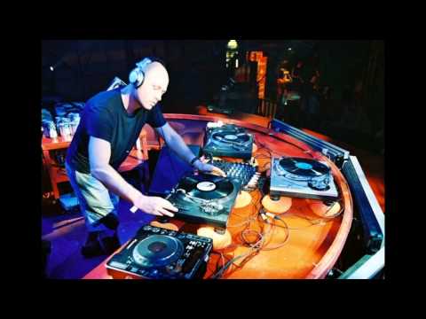 Adam Beyer - Live @ Electronica Festival Istanbul 05-06-2004