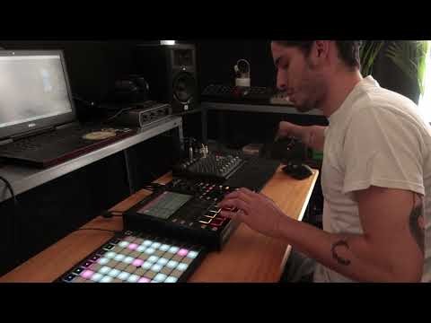 Lo-Fi BEATS JAM WITH THE MPC ONE MICORKORG &  SPACE ECHO