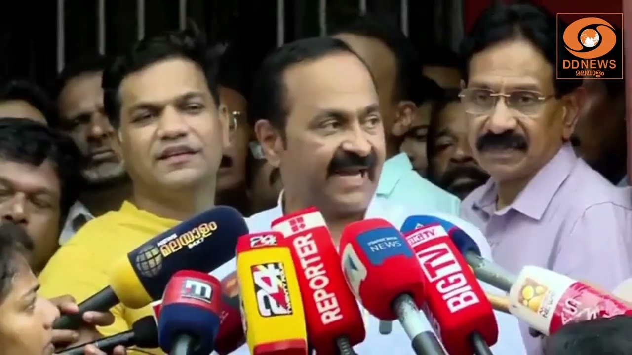 ഡീലുകളെ കുറിച്ച് തെളിവുണ്ട്.. പിണറായി ചരിത്രം പഠിപ്?