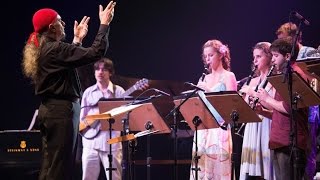 Egberto Gismonti e Orquestra Corações Futuristas - Live At BMW Jazz Festival :: São Paulo - Brazil