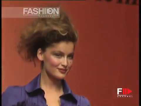 "Vivienne Westwood" Spring Summer 1997 Paris 4 of 6 pret a porter woman by FashionChannel