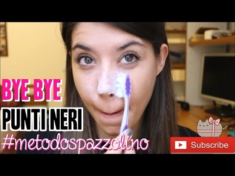 Dal quale i posti di pigmentary su mani appaiono La crema contro pigmentary nota su una faccia le mani