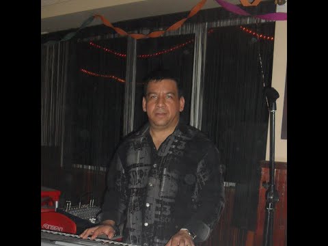 Cristi Piele -Va canta cu placere-1-(LiveLaSuhaia)