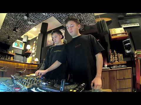 santo · krupka @ La Juanita Studio