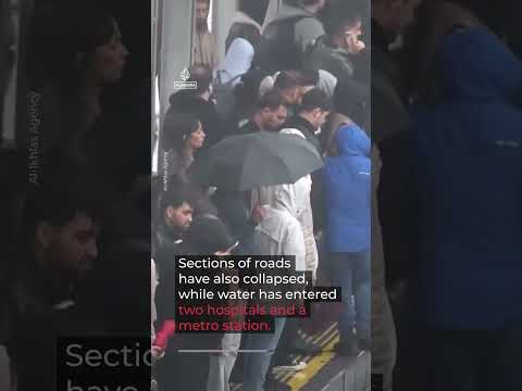 Istanbul floods leave residents stranded | AJ #shorts