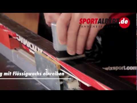 Wachsen des neuen Swix HVC Flüssiggleitwachs bei Langlaufskier