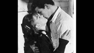 Hay besos - Revolver