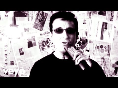 Videoclip de Saldremos A La Lluvia — Manolo García