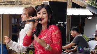 Download lagu KUMPULAN LAGU2 TERBARU TRIAS MUSIC mp3