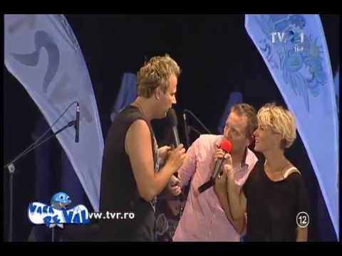 Hi-Q & Dan Helciug - Un minut (#hiq17ani la Vara pe val)