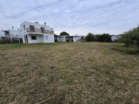 Video de YouTube - Casa , apartamento y terreno en venta en Balneario Buenos Aires