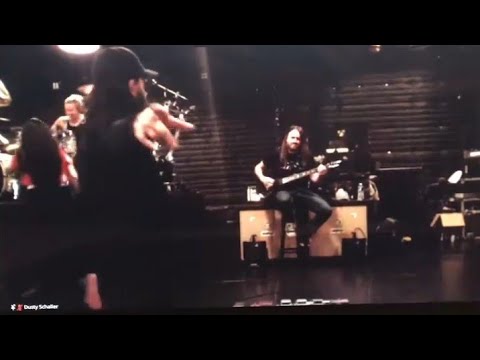 Evanescence - Driven To Perform Livestream 2021 (backstage) 2021.05.01