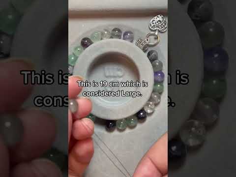 Florite crystal bracelet with alloy spacer and charm! (19cm) #temply #malanisthings #diy #tiktokmade