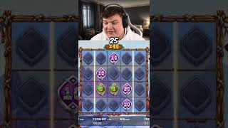 Random Slot Paid $47,000 .. WTF! #slot #onlinegambling #bigwin #casino