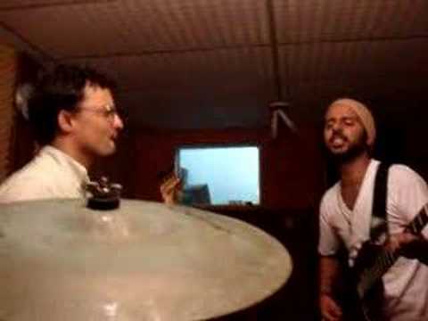 Ajoelhe-se perante o Rock