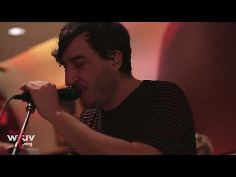 download lagu mp3 mp4 Grizzly Bear Live, download lagu Grizzly Bear Live gratis, unduh video klip Grizzly Bear Live