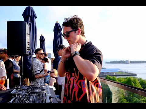 Skyline Sunset Mix in New York City (Melodic and Progressive House)