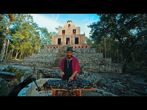 Aaron Sevilla / Mayan Temple / Tulum / Pulse Wave Tv