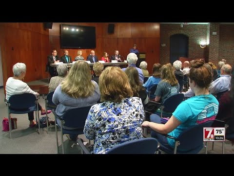 Forum helps people decipher real from "fake news"