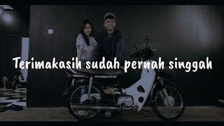 Download lagu Story WA baper, terimakasih sudah pernah singgah mp3
