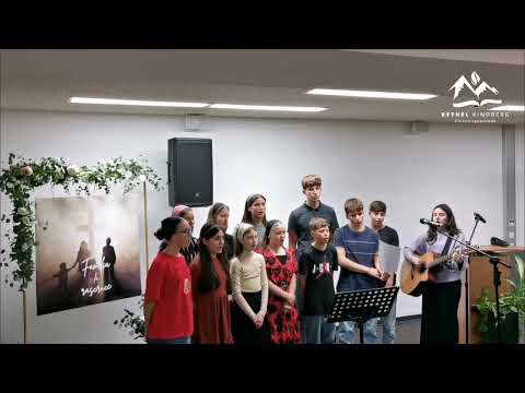 Suntem în Adunare | Grupul de adolescenți