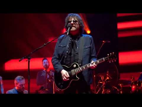 download lagu mp3 mp4 Elo Last Train To London Live, download mp3 Elo Last Train To London Live free download, download mp3 Elo Last Train To London Live
