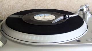 The Mighty Diamonds - The Last Dance (The Last Waltz) (KR 1982).