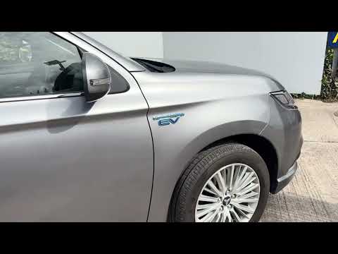 Mitsubishi Outlander 2020 PHEV - Image 2