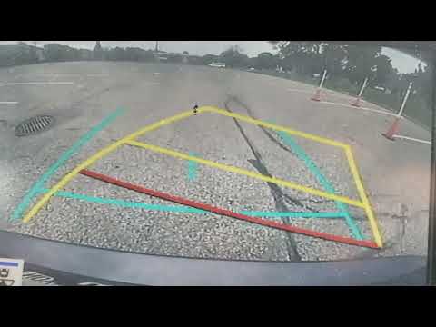 90 Degree Back-in Parking Between Poles