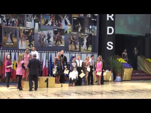 CAMPIONATUL NATIONAL AL ROMANIEI 2011 - ADULT LATIN 19-35 ANI - DECERNAREA PREMIILOR