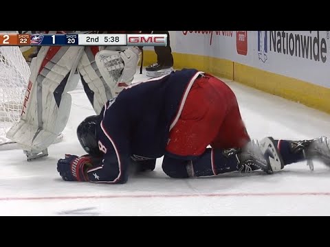 Garnet Hathaway Injures Zack Werenski With Knee On Knee Hit #Request