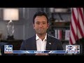 Vivek Ramaswamy: Trumps prosecutions are backfiring - Video