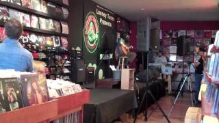 John Nolan - I Don&#39;t Believe You (Live at Looney Tunes, Babylon NY) 6-16-2010