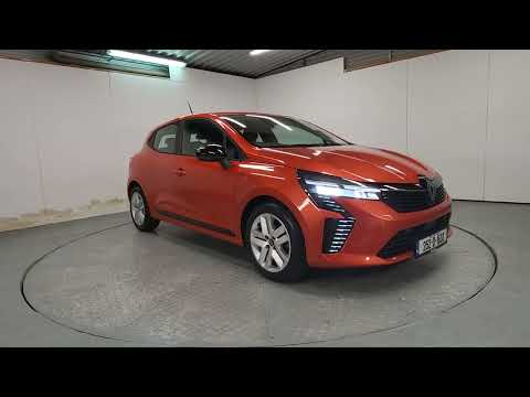Renault Clio TCe 90 Equilibre - Image 2