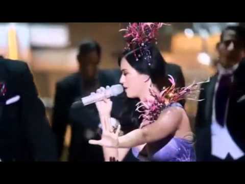 Katy Perry - Firework - (Live at the Victoria's Secret Fashion Show on the 30/11/2010)