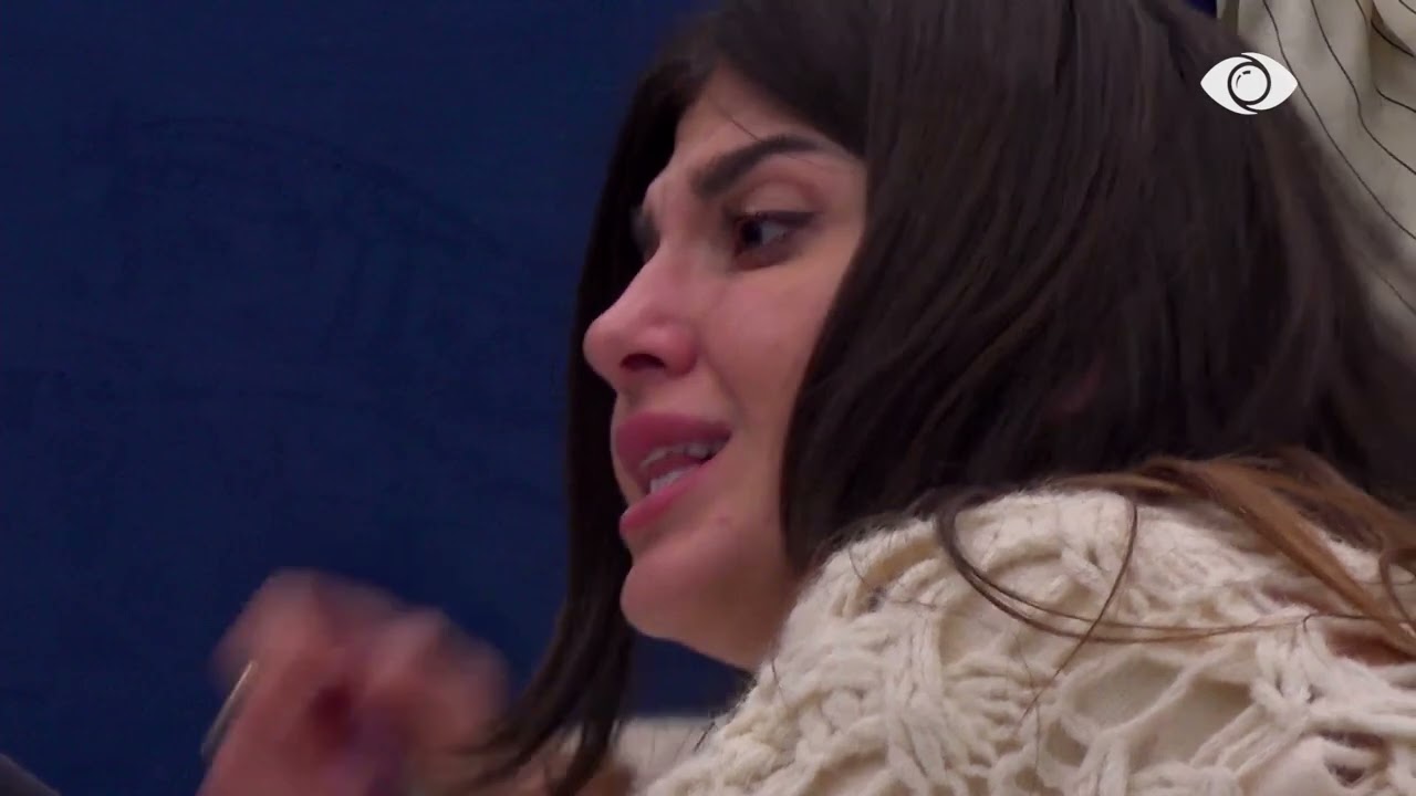 “Mos u acaro”/ Valbona bisedon me Loredanën: Ke shumë për të diskutuar…