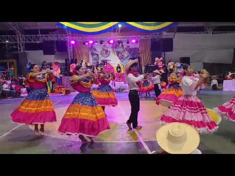 ESCUELA DE DANZAS  HUAYTIPAN  NATAGA HUILA