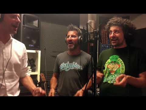 Rezistarò-Vi håller ut-Resistire' cover (Versione Istroveneto cantanti Festival “Dimela cantando”.