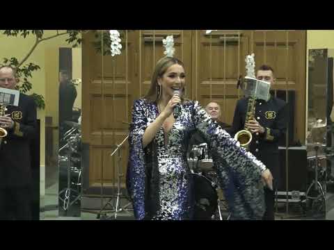 Араксия Агаджанян , оркестр Уралбэнд- Дорогой длинною
