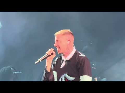 TAIL LIGHTS - Macklemore feat. Morray Live at The Climate Pledge Arena in Seattle 12/22/2023
